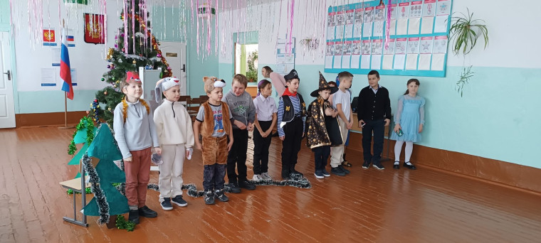 Новогодний праздник..