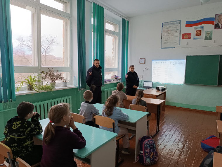 Беседа с сотрудниками ОПДН..